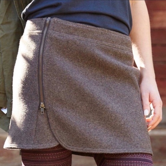 Purnell Dresses & Skirts - Purnell Wool Wrap Cold Weather Mini Skirt